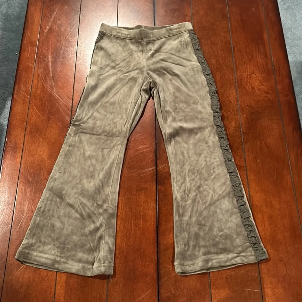 NWT Gymboree Harvest Leaves velour yoga ruffle pant olive green Size 6 2007